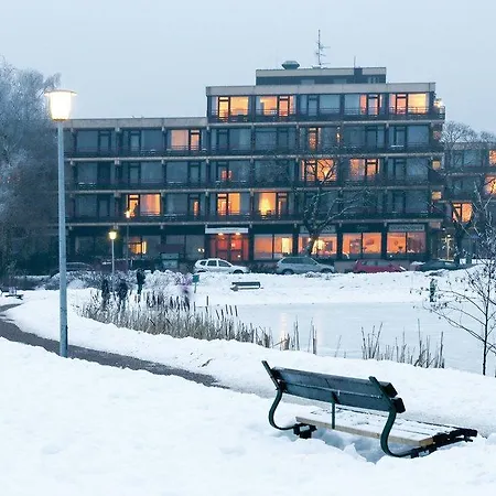 With Lake View 04 *